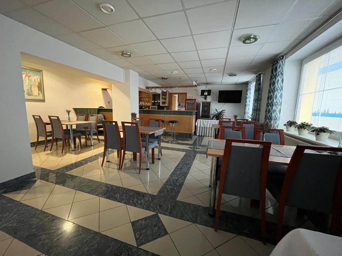 Garni G Hotel Ζιλίνα Εξωτερικό φωτογραφία