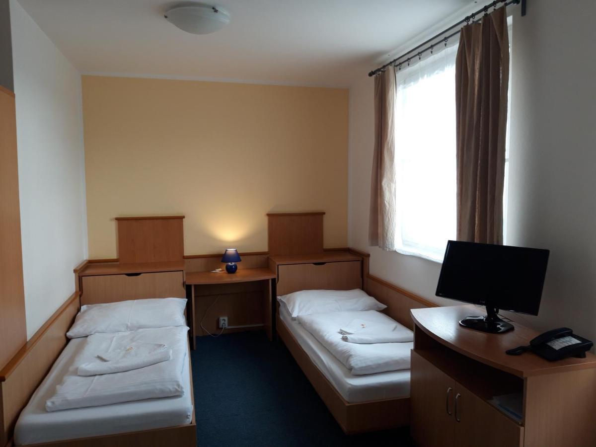 Garni G Hotel Ζιλίνα Εξωτερικό φωτογραφία